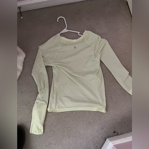 COPY - NEW Lululemon size 6 long-sleeve swiftly - Picture 2 of 2